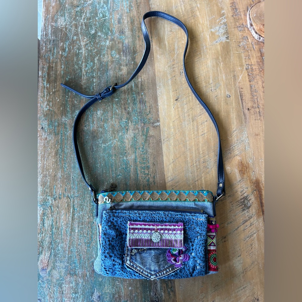 brand new Desigual purse
